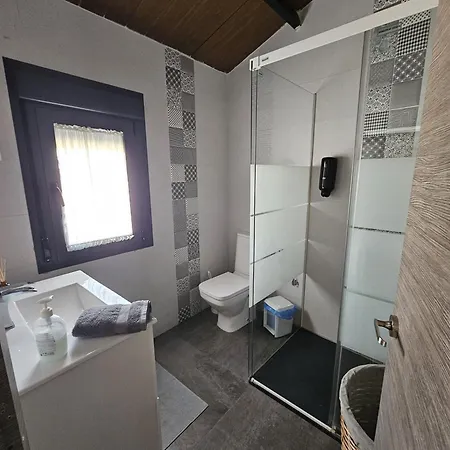 Semesterbostad El Pez Casa Con Piscina Climatizada Villafranca de los Caballeros