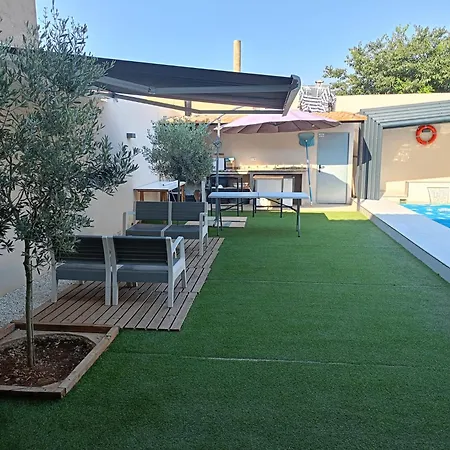 El Pez Casa Con Piscina Climatizada * Villafranca de los Caballeros